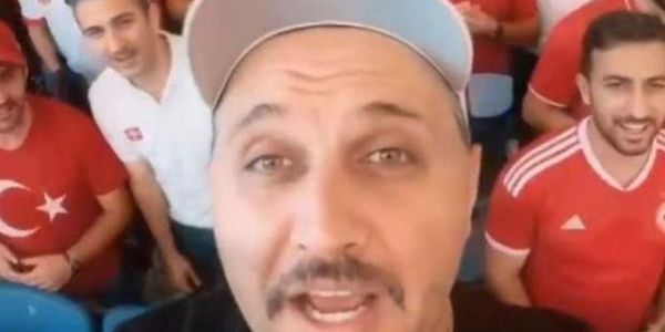 Cumhur Frankfurt'tan Milli Takım İçin Yeni Marş: 'Al Önüne Kaleyi!'