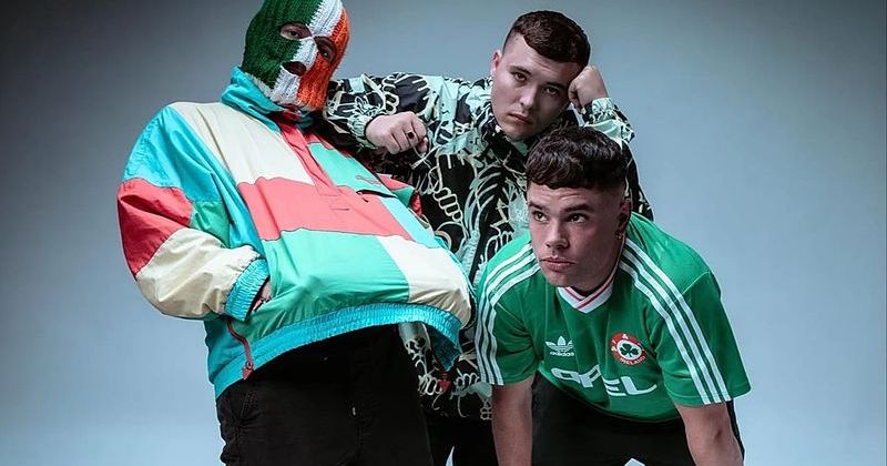 Kuzey İrlandalı Hip-Hop Grubu Kneecap, İlk Kez Türkiye’de Konser Verecek