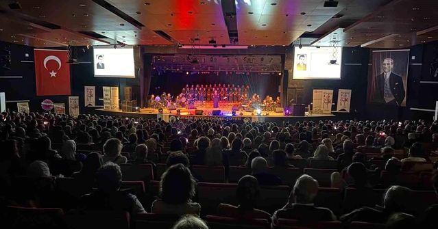 "Bir Türkü, Bin Duygu" Konser Serisi Kayseri'de Başladı