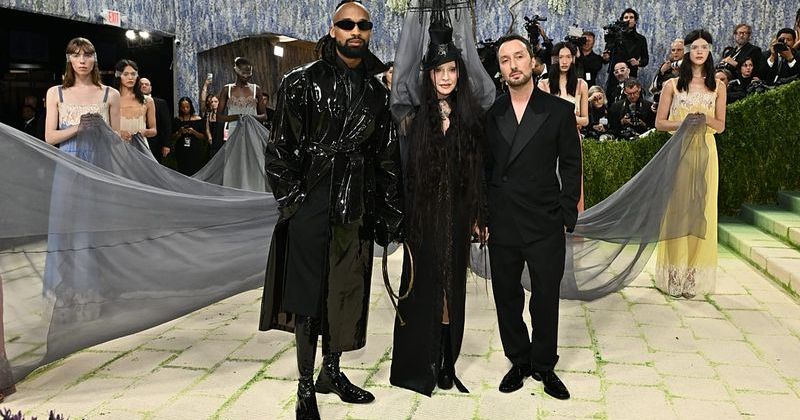 Met Gala 2026: 'Kostüm Sanatı' Temalı Gecede Öne Çıkan Tasarımlar