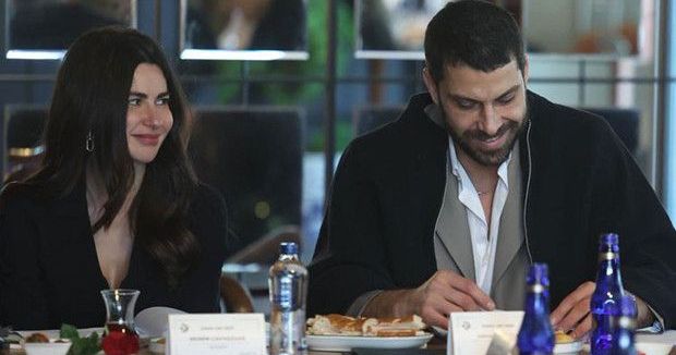 Nesrin Cavadzade, Evliliğin Ardından 'Daha 17' Setinde Rol Alıyor