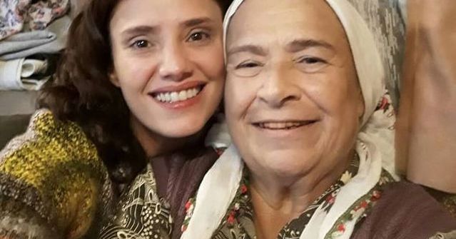 Devlet Tiyatrosu’nun Değerli Sanatçısı Feyha Çelenk Vefat Etti