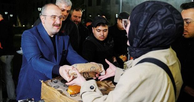 Ankara Saraçoğlu Mahallesi’nde Sahurda Birlik ve Dayanışma Buluşması