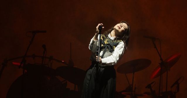 Mitski, Epifoni 10. Yıl Konserleri Kapsamında İstanbul’da Sahne Aldı