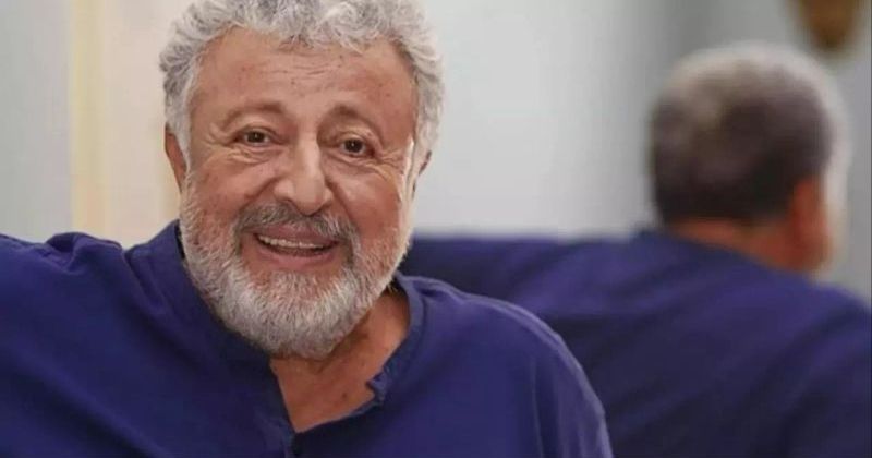 Metin Akpınar Hâlen Sağlıklı ve Aktif Yaşamını Sürdürüyor