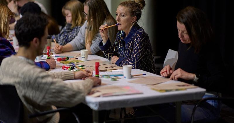 Hollanda'da 'Offline Club' etkinlikleri ile dijital detoks fırsatı sunuluyor