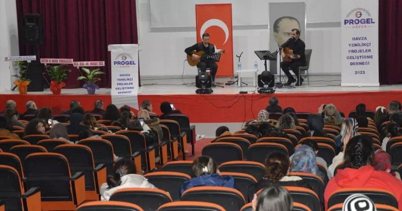 Havza’da "Duygulu Şarkılar" Konseri Gerçekleştirildi