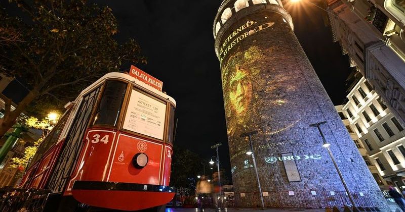 Galata Kulesi’nde Kültürel Miras Koruma Projesi Kapsamında Işık Gösterisi Düzenlendi