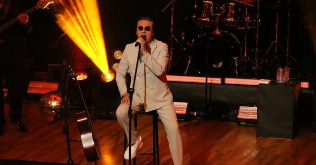 Çelik Erişçi Safranbolu'da Unutulmaz Konserle Hayranlarıyla Buluştu