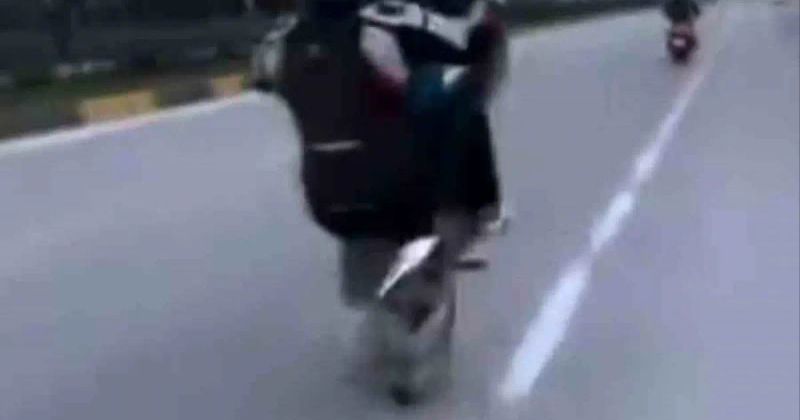 Hatay'da Akrobatik Motosiklet Gösterisi Yapan Sürücüye 21 Bin TL Ceza