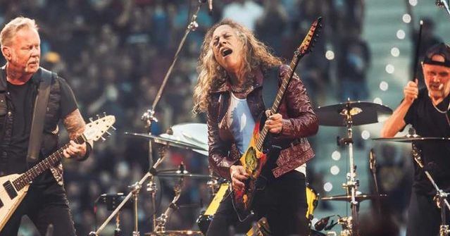 Metallica'nın Yunanistan Konseri Mikro Depreme Yol Açtı