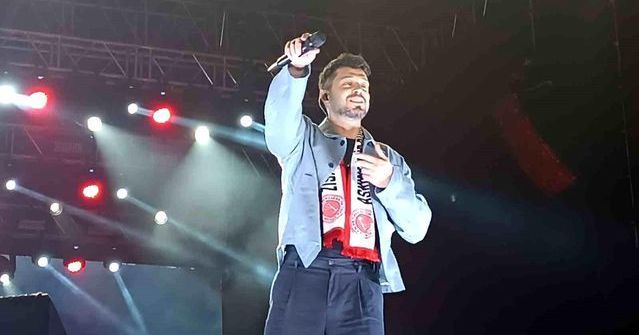 Batman Petrolspor'un Şampiyonluk Kutlamaları Konserlerle Devam Etti