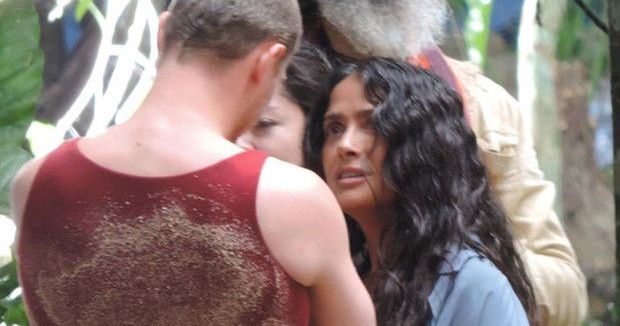 Salma Hayek, 60 Yaşında Gizemli Film Projesi İçin Tulum Ormanlarında Çalışıyor