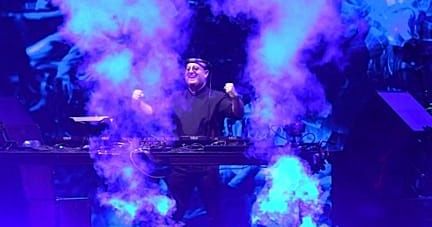 Buenos Aires'te Papa Francis'e Saygı İçin İnanç ve Elektronik Müzik Buluştu