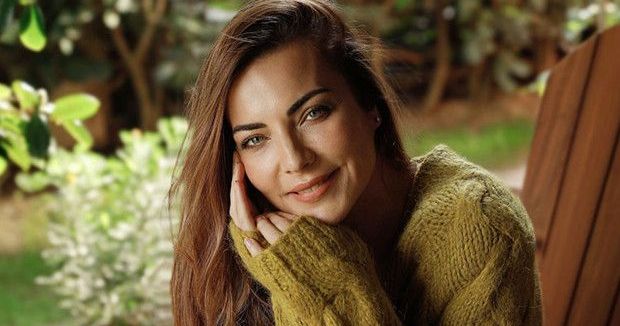 Burcu Kara: Bir Gecede Ünlü Olmanın Hikayesi
