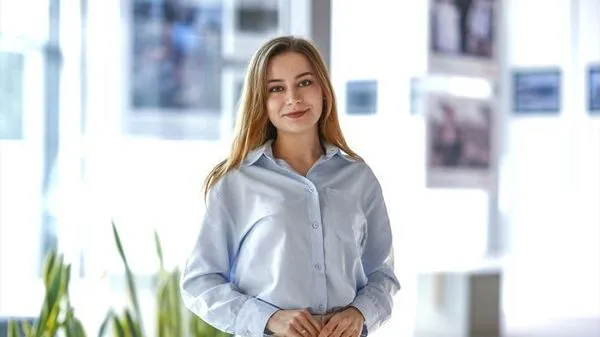 Nisa Atik, Tarihi Canlandıran ve Merak Uyandıran İçerikleriyle Öne Çıkıyor