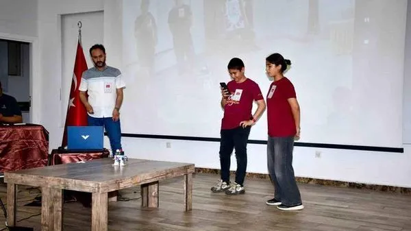 Silifke’de Ortaokullar Arası Otto Robot Dans Şenliği Coşkuyla Gerçekleşti