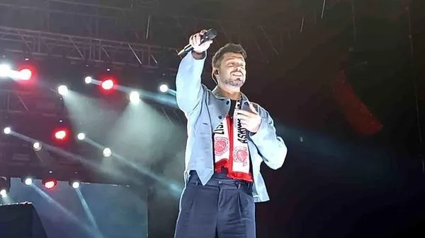 Batman Petrolspor'un Şampiyonluk Kutlamaları Konserlerle Devam Etti