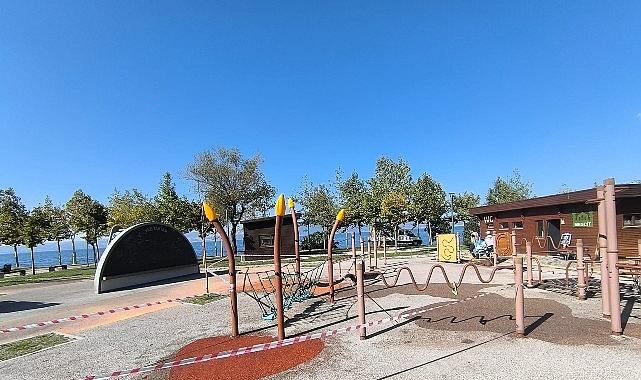Karamürsel Ereğli Aktif Park'ın zemini yenilendi