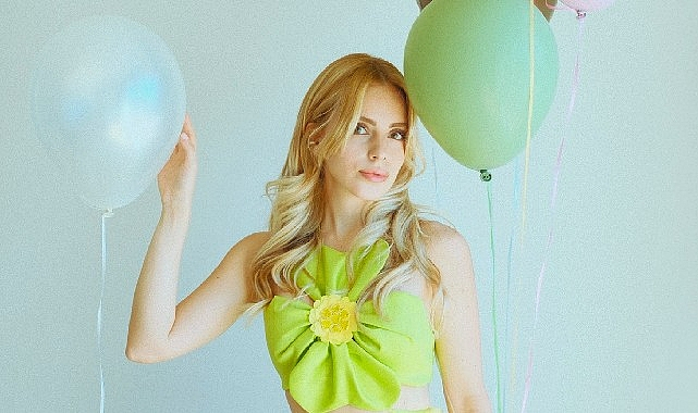 Cansu'nun ilk albümü 'Pastel Melankoli' yayımda!