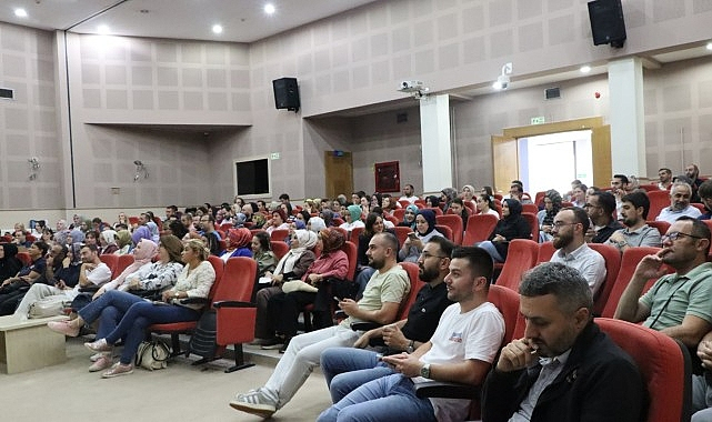 Büyükşehir personeli ″Canva″ eğitimi aldı