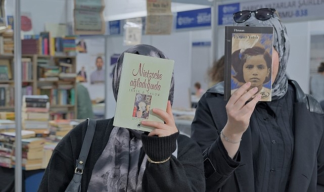 Geçmişin izleri Kitap Fuarı'nda hayat buldu