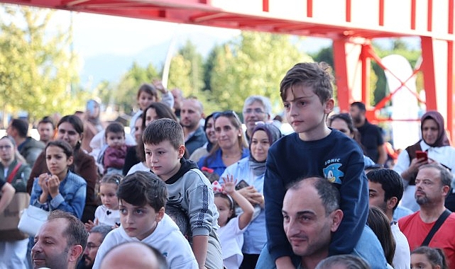 Fenomen Doğancan Özadlı Kitap Fuarı'nı salladı