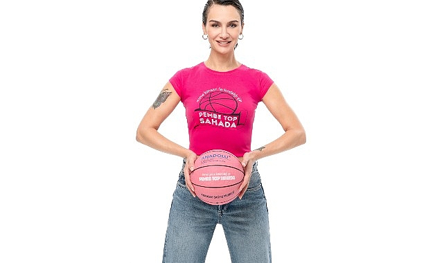 Pembe Top 12 yaşında  Hava atışı Birce Akalay'da