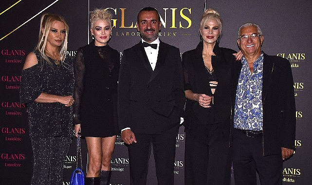 Glanis Laboratories, Boğaz'da Bilim ve Güzelliği Buluşturan Unutulmaz Bir Gece Düzenledi