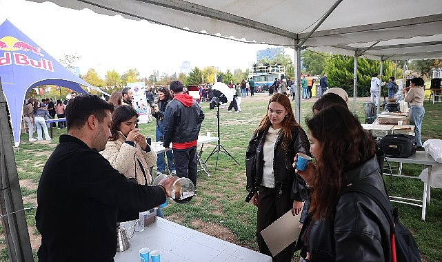 Çankaya'da Üniversiteliler 'Kampüse Dönüş' Festivalinde Buluştu