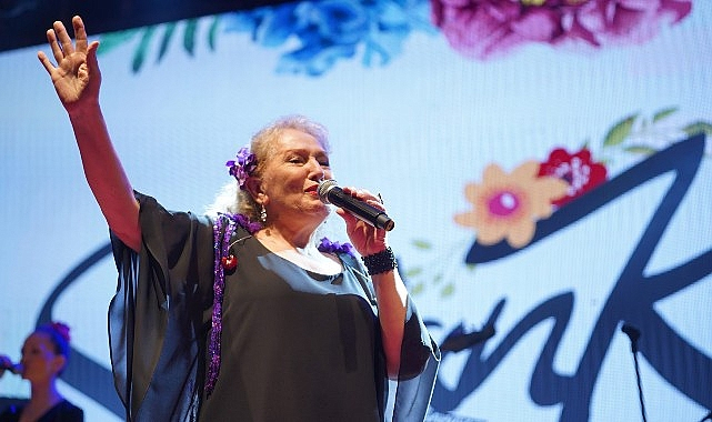 Zeytin Hasadı, Konserler, Zeytin ve Zeytinyağı Pazarı, Söyleşiler, Paneller, Workshop'lar ile Dopdolu Bir