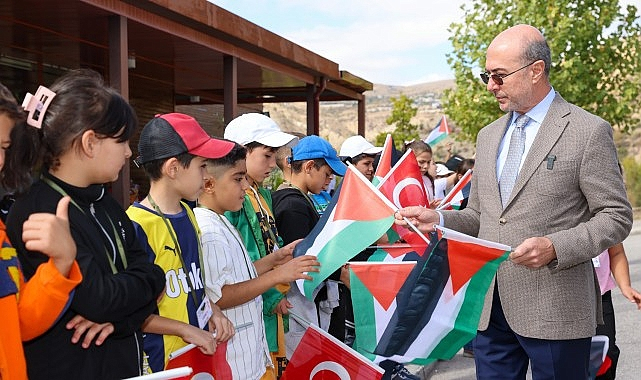 Başkan Pekyatırmacı, Sille Tabiat Okulu’nda Öğrencilerle Buluştu
