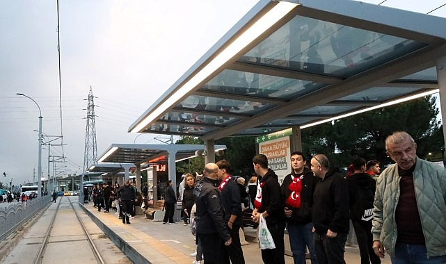 Kocaeli Büyükşehir Belediyesi, Türkiye-Gürcistan Maçında Kusursuz Organizasyonla Öne Çıktı