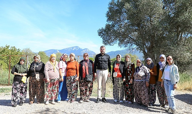 Başkan Görkem Duman, Dünya Kadın Çiftçiler Günü'nü Kutladı