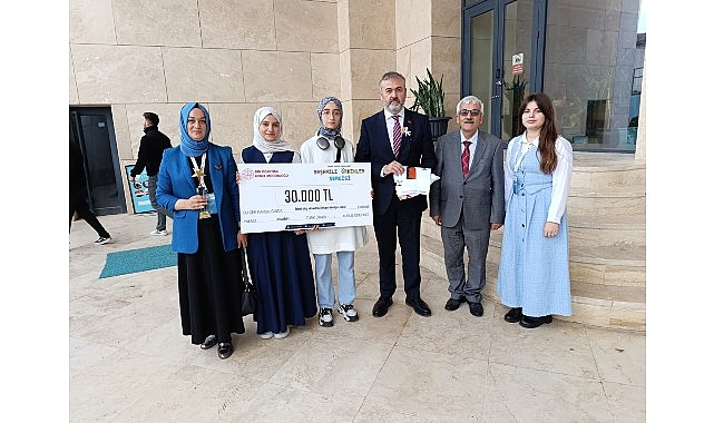 İzmir'den Üç Okul Finale Yükseldi, Türkiye Birinciliği İzmir'e Geldi