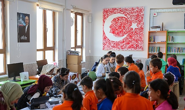 Selçuklu Sanat ve Tasarım Atölyesi'nden dış mahallelerdeki öğrencilere sanat etkinliği