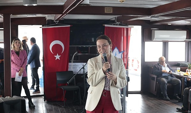 Muhtarlar Günü'nde Konaklı Muhtarlar Bergama Vapuru ile Körfez Turu Yaptı