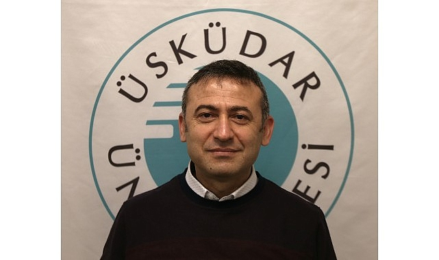 Uzman Uyarıyor: Öğrenciler Korsan Ödev ve Tez Sitelerinden Uzak Durmalı