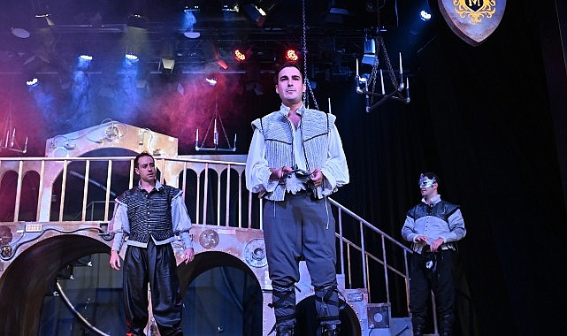 Manisa Şehir Tiyatrosu Yeni Sezona 'Romeo ve Juliet' İle Merhaba Diyor