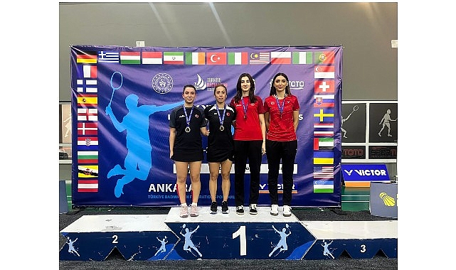 Osmangazili Badmintoncu Özge Bayrak Bağcı Türkiye Şampiyonasında Zirveye Çıktı