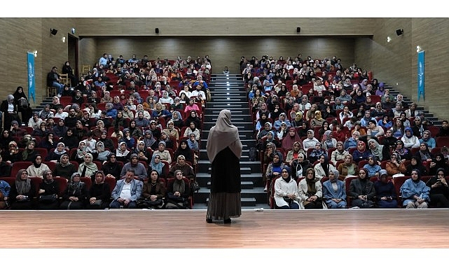 Saliha Erdim, Aile İçi İletişimin Püf Noktalarını Paylaştı