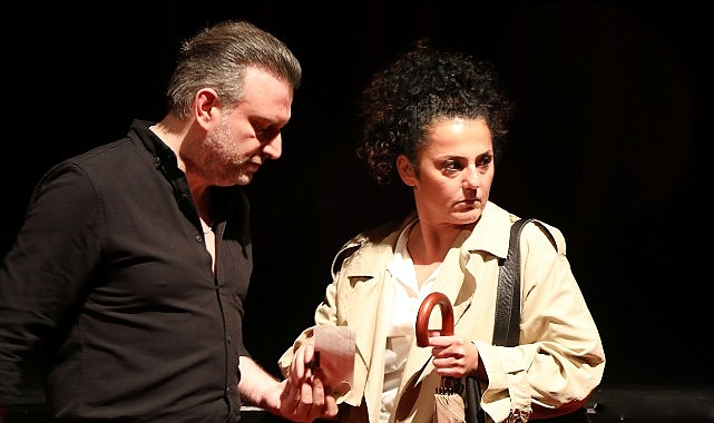 İBB Şehir Tiyatroları “Ben Medea Değilim” Oyununu Ataşehir’de Sahneliyor