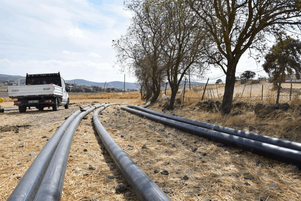 Başkan Akın, Hacıhüseyin Mahallesi İçme Suyu Hattını Yeniledi