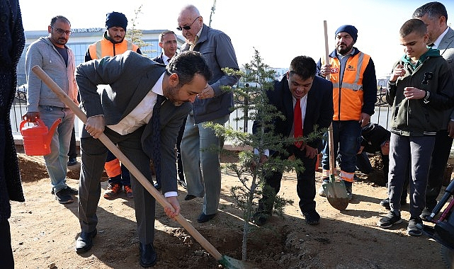Konya Büyükşehir Özel Öğrenciler Fidan Dikim Etkinliği Düzenledi