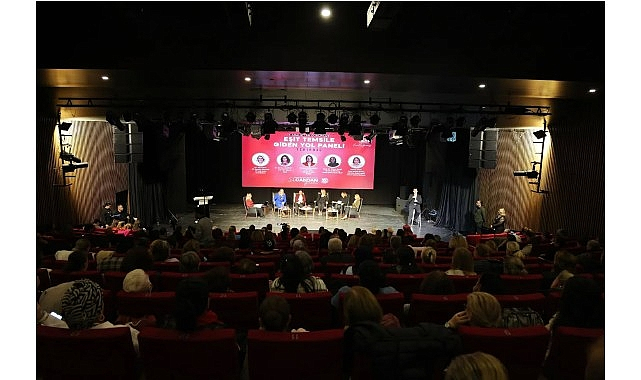 Tekirdağ'da 5 Aralık Kadın Hakları Günü Anısına Anlamlı Etkinlikler Düzenlendi
