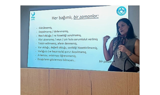 Aliağa Belediyesi'nden Ergenlik Döneminde Aile İçi İletişim Semineri