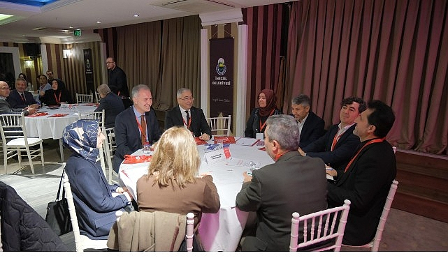 İnegöl'de 'Güçlü Aile, Güçlü Toplum' Çalıştayıyla Aile Kurumunun Geleceği Tartışıldı