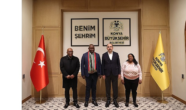 Güney Afrika Yerel Yönetimler Birliği Başkanı Stofile, Başkan Altay’ı Konya’da Ziyaret Etti