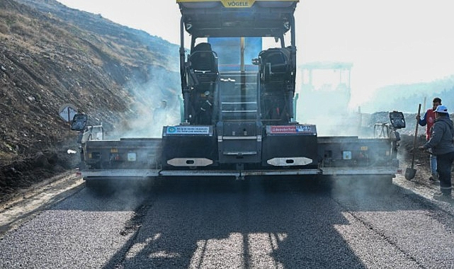 Başkan Dutlulu, Soma Eğnez Maden Yolunda Asfalt Çalışmalarını Başlattı