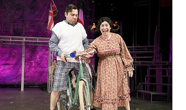 İBB Şehir Tiyatroları'nda Bu Hafta (17-21 Aralık 2025)